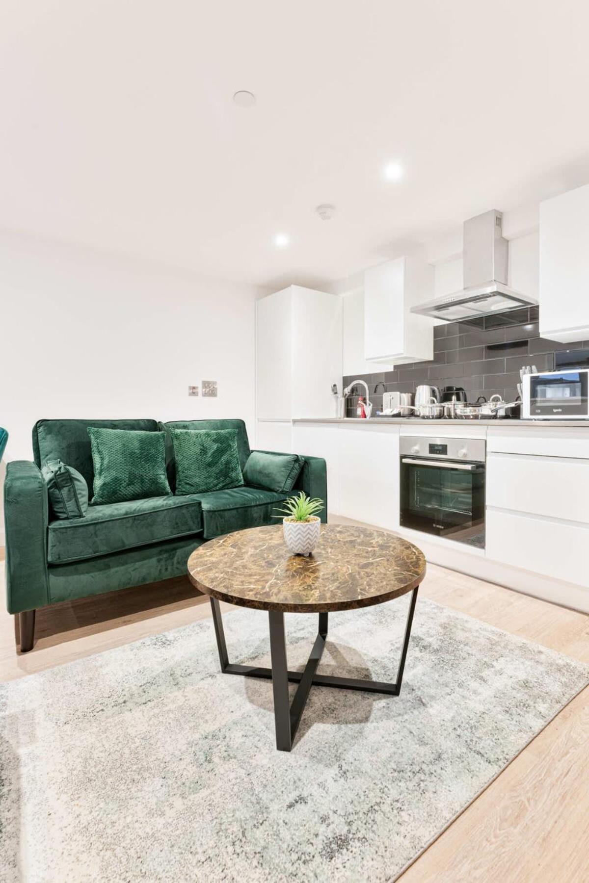 Modern 1 Bed Apartment In Burton-On-Trent Экстерьер фото